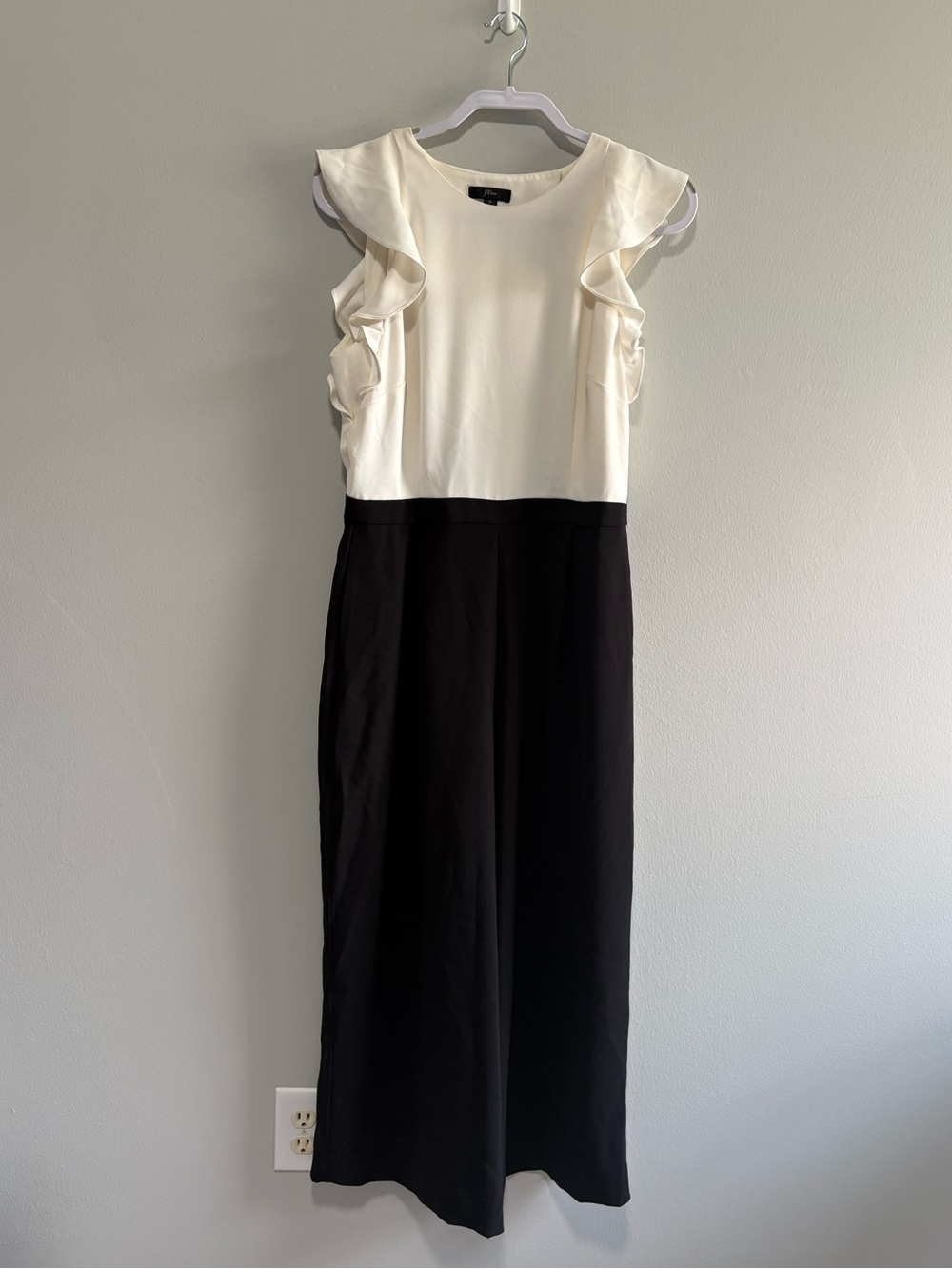 J.Crew Black Ivory Ruffle Sleeve Wide Leg Cropped Jumpsuit Size 8 Pockets